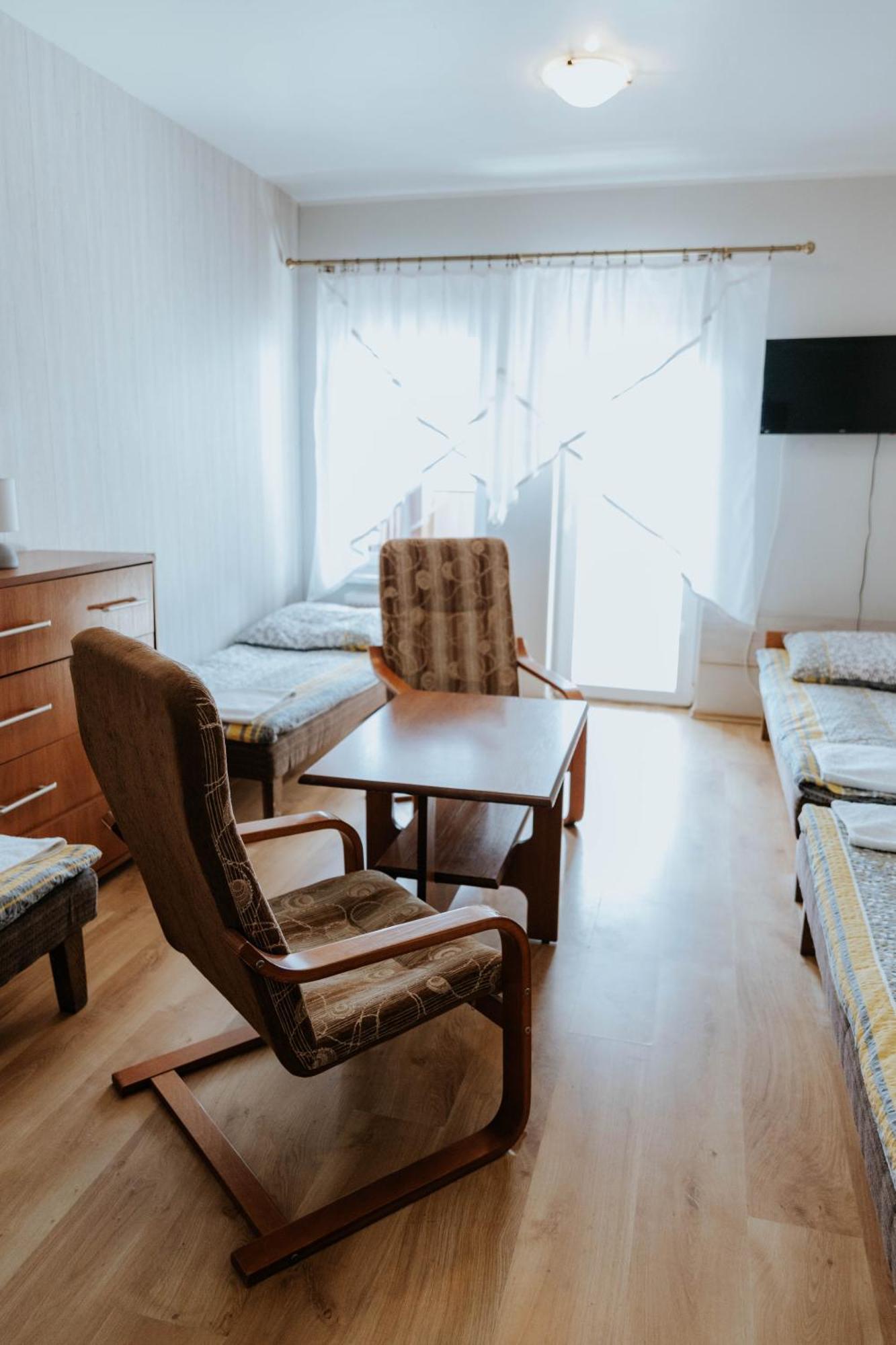 Hotel Osrodek Wypoczynkowy Wratislavia Radzyń Exterior foto